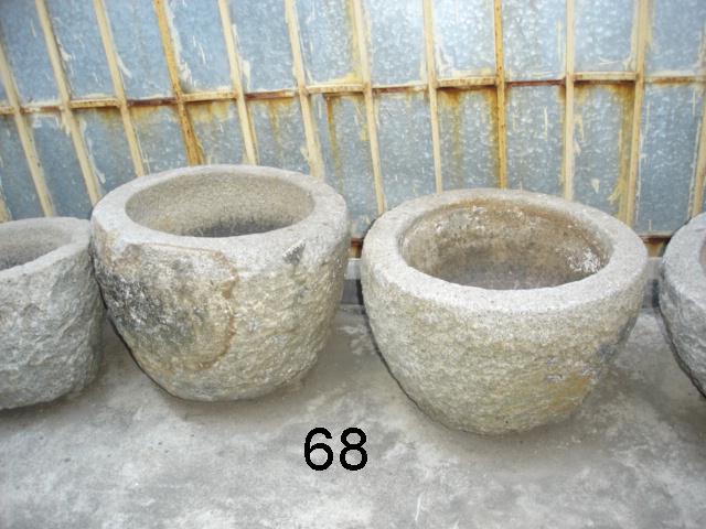 4 Stone Pots #68